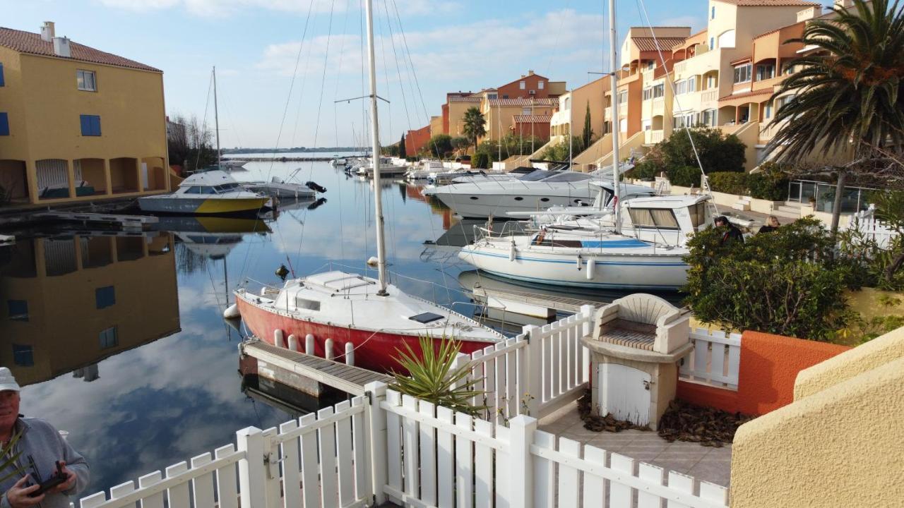 Marina Les Pieds Dans L Eau Apartment Le Barcares Exterior photo